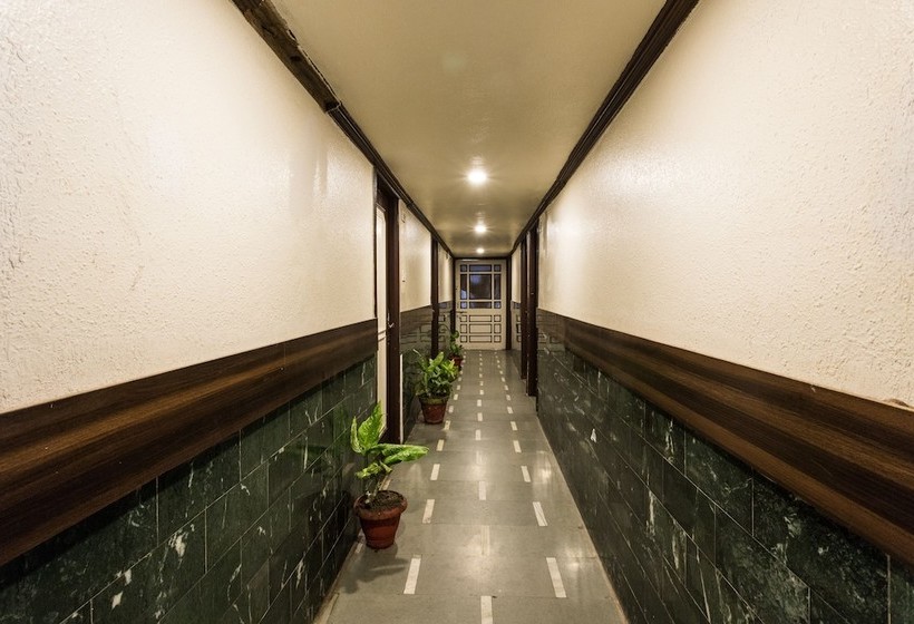 فندق Gurukripa Inn By Oyo Rooms