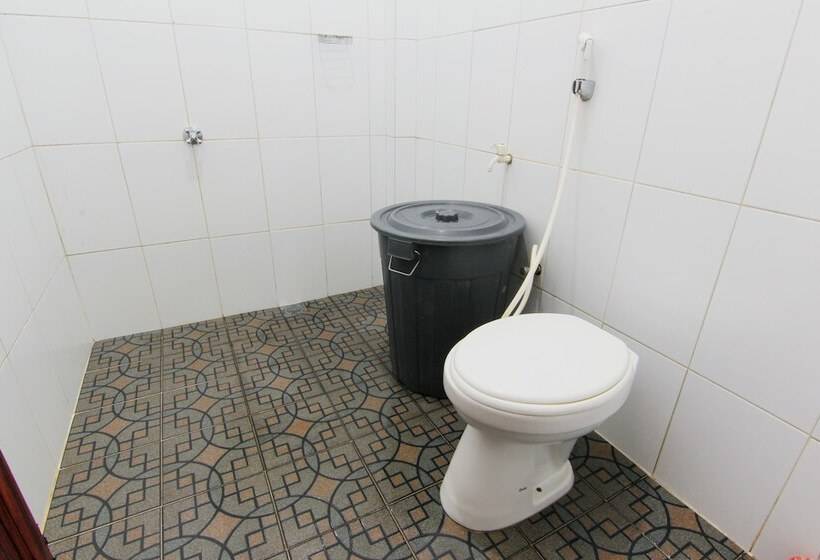 בית מלון כפרי Halim Perdana