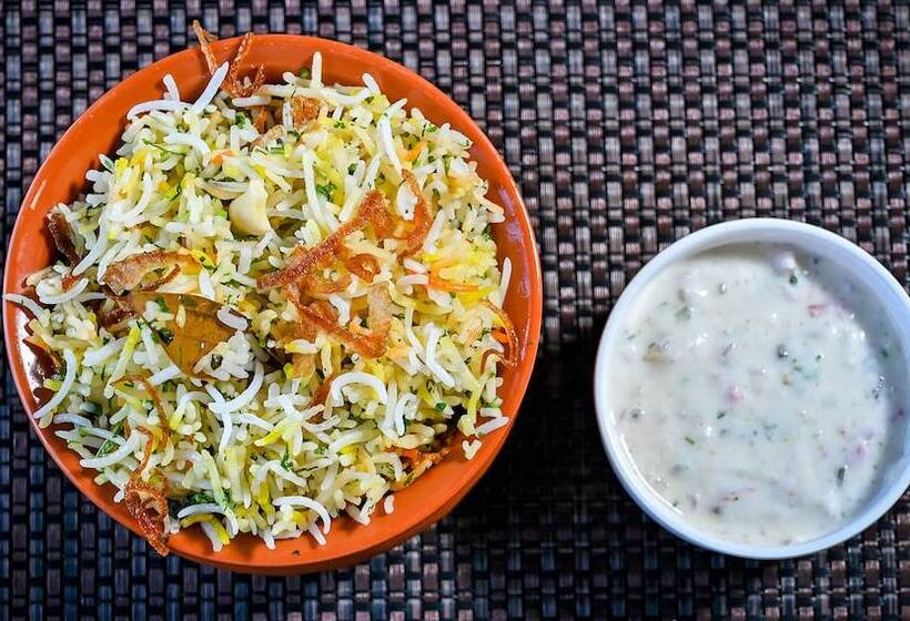 Отель Laxmi Empire