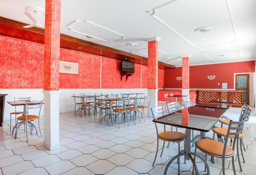 호텔 Pousada Nova Almeida