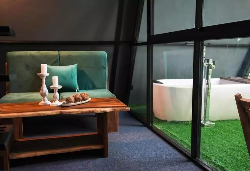 هتل Villa Hillcrest