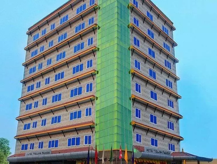 هتل Yellow Pagoda Pokhara