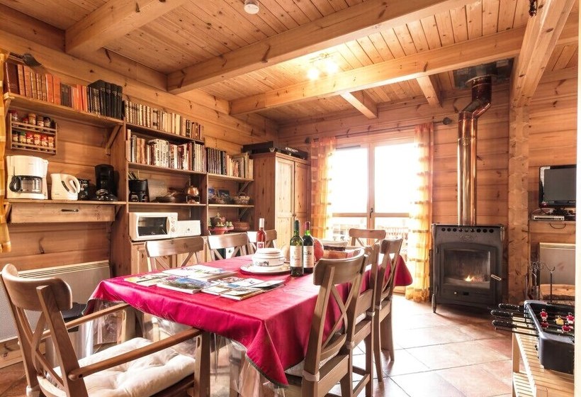 Les Chalets De Celine