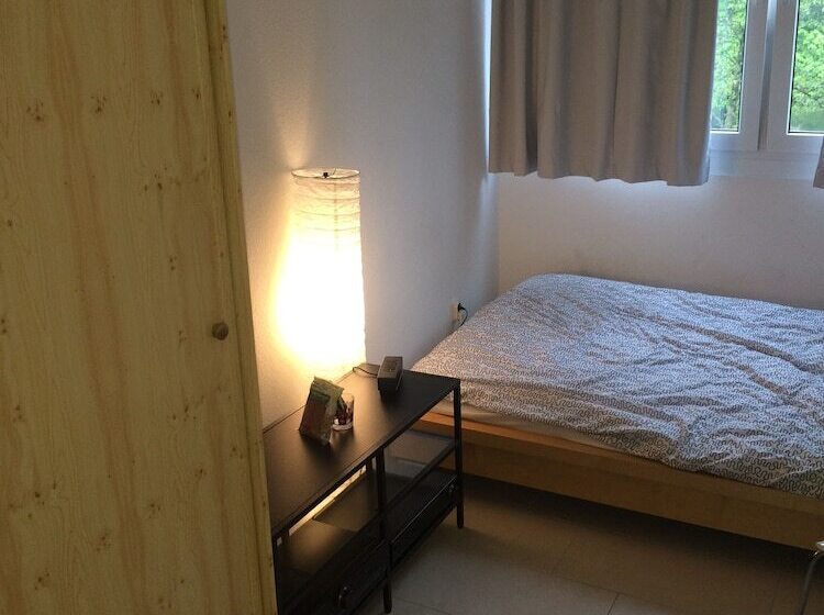 פנסיון Munich S Living Room By Sarah