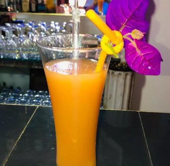 پانسیون Petite Flower Guest House