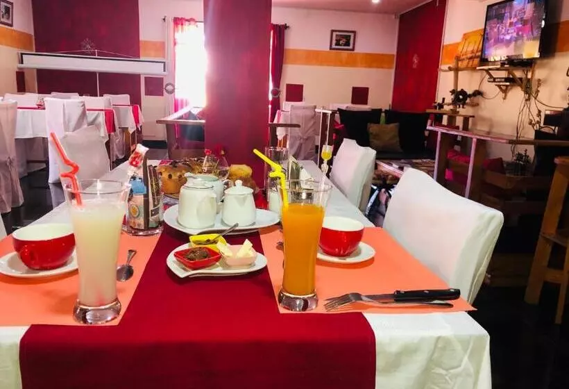 پانسیون Petite Flower Guest House