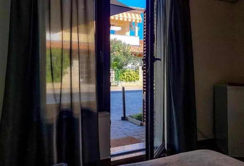 ペンション Room Fiore