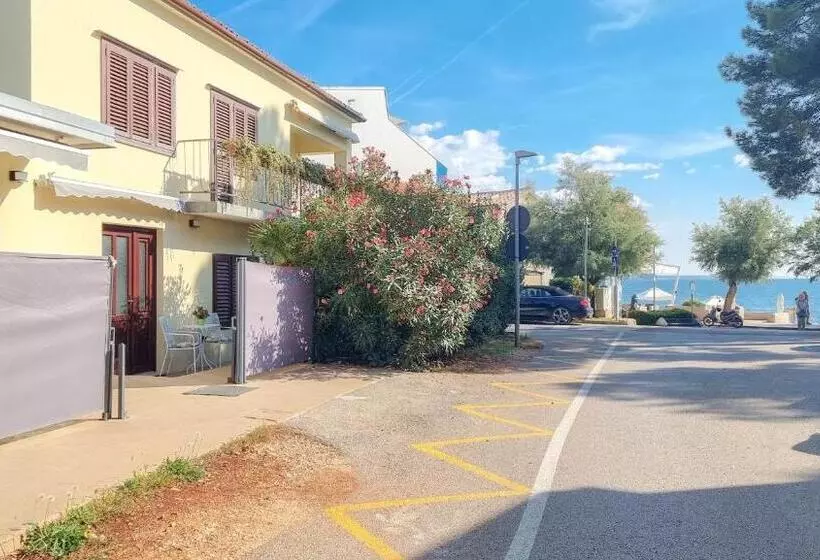 ペンション Room Fiore