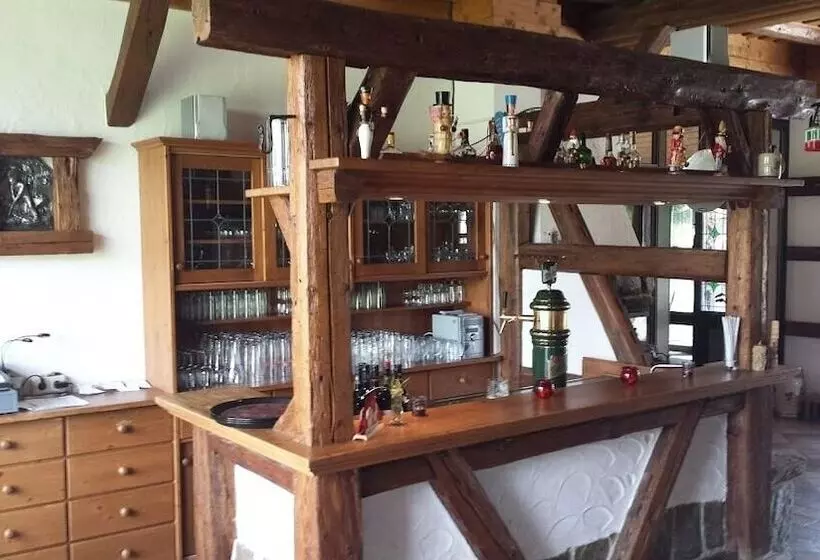 Pension & Gaststätte Am Roten Hammer