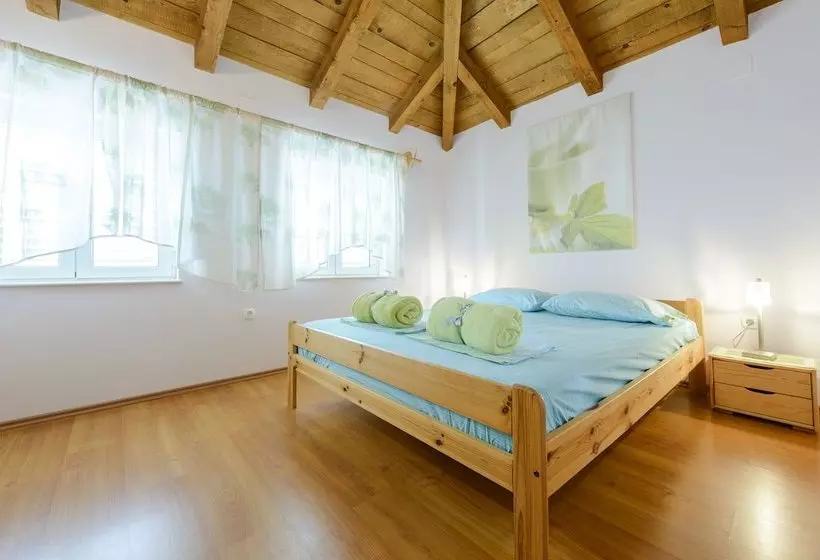 Seaside Villas Eli