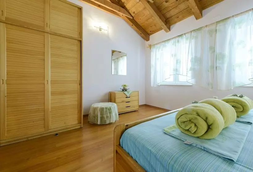 Seaside Villas Eli