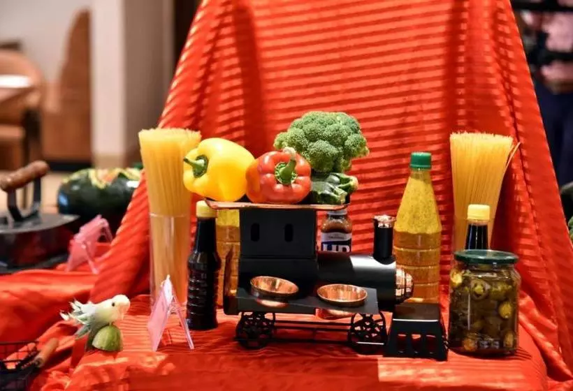 Hukam S Lalit Mahal   Hotel Convention Club