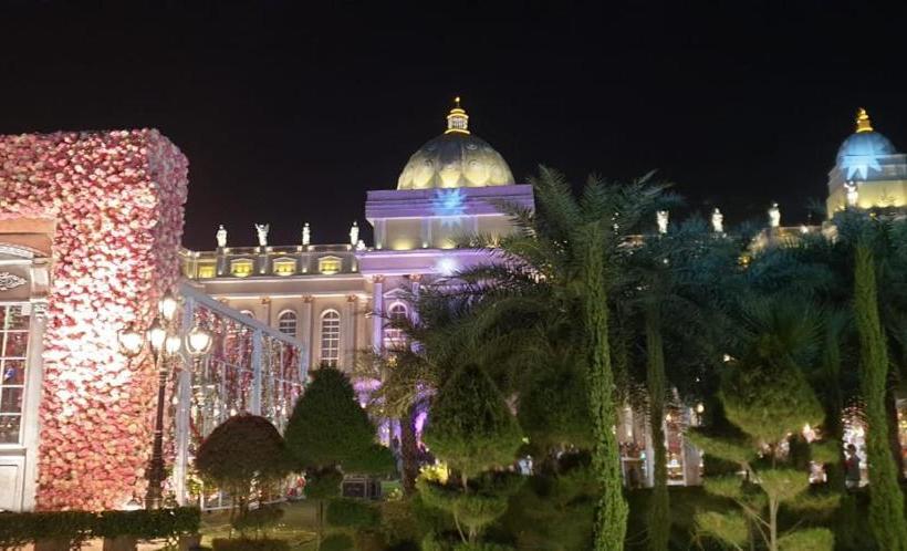 Hukam S Lalit Mahal Hotel Convention Club