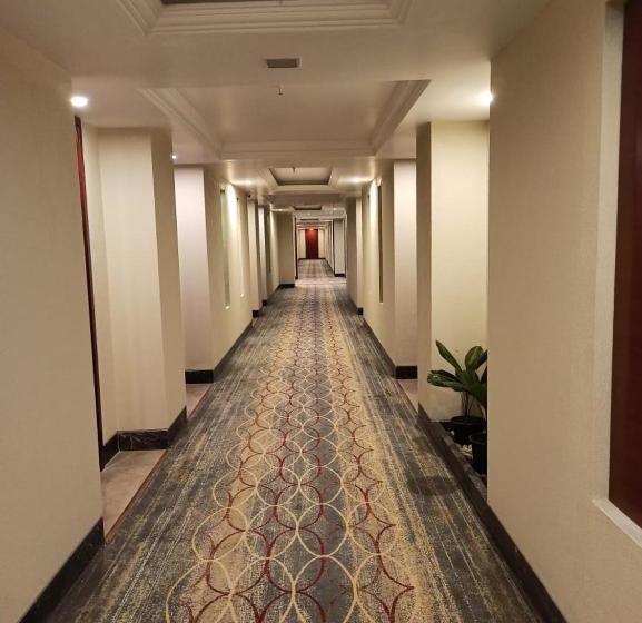 Hukam S Lalit Mahal Hotel Convention Club