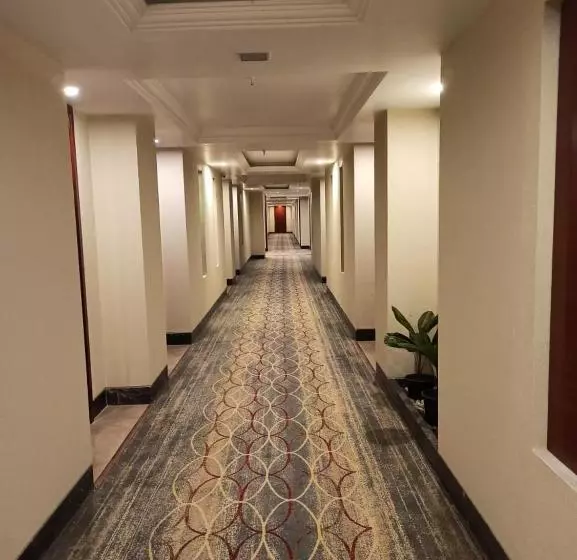 Hukam S Lalit Mahal   Hotel Convention Club