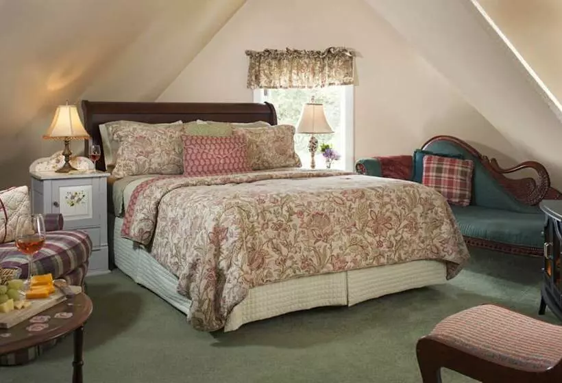 Bed and Breakfast Whistling Swan Inn