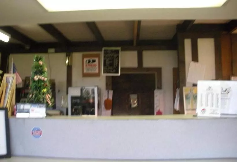 فندق Kings Inn Cleveland