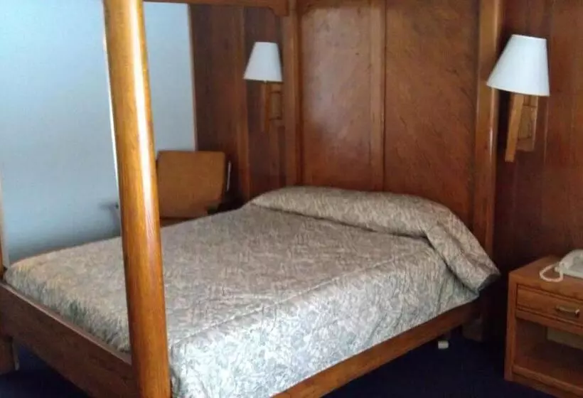 فندق Kings Inn Cleveland