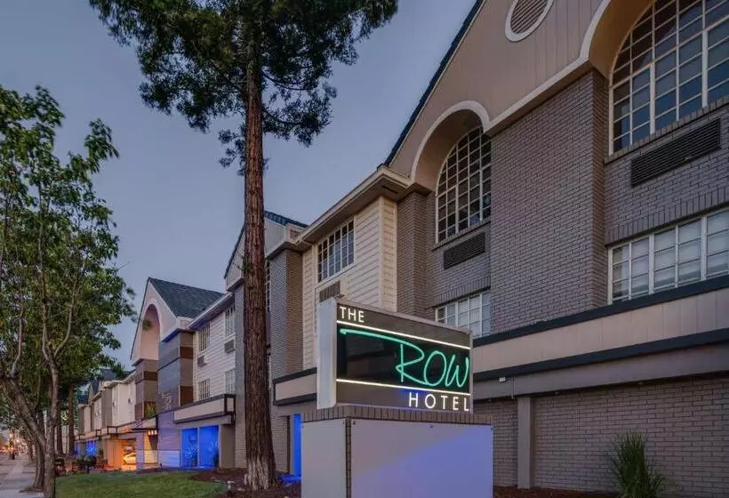 The Row Hotel; Bw Signature Collection