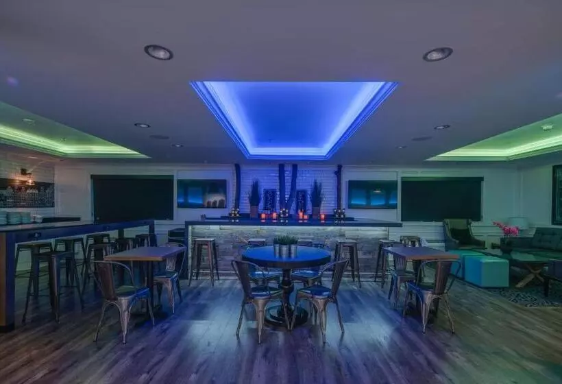 The Row Hotel; Bw Signature Collection