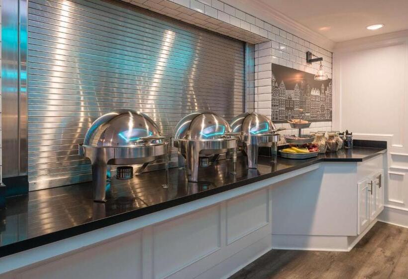 The Row Hotel; Bw Signature Collection