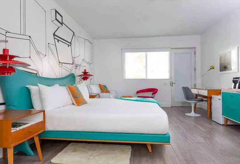 Отель The Vagabond