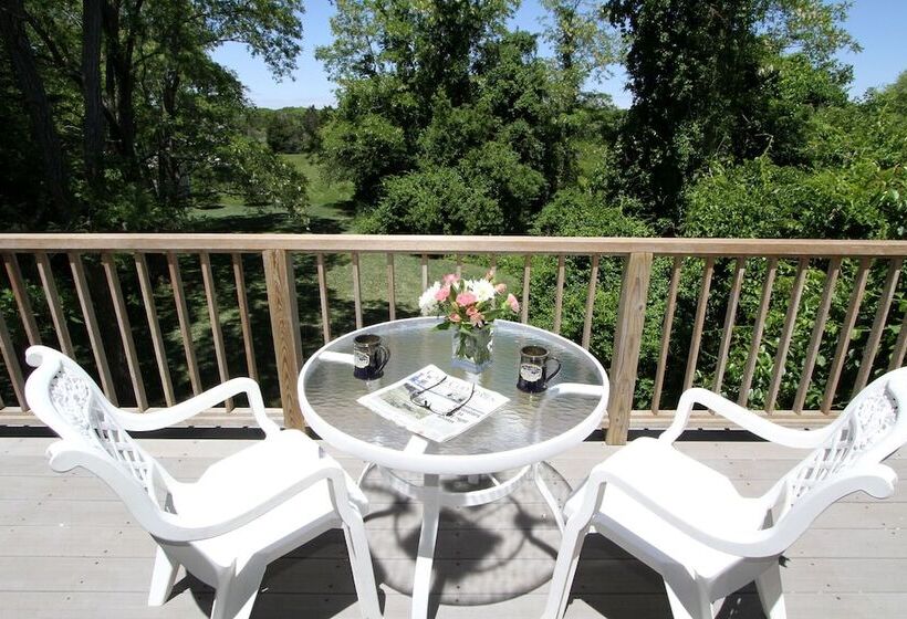 Otel Whalewalk Inn And Spa