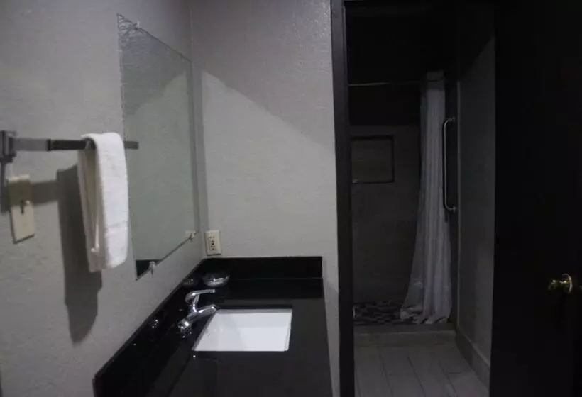 酒店 Village Inn Cotulla