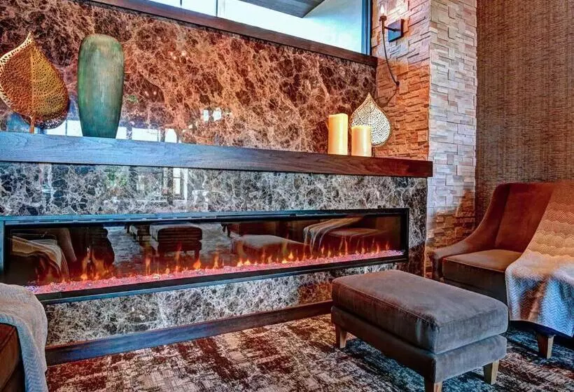 فندق Vintners Resort