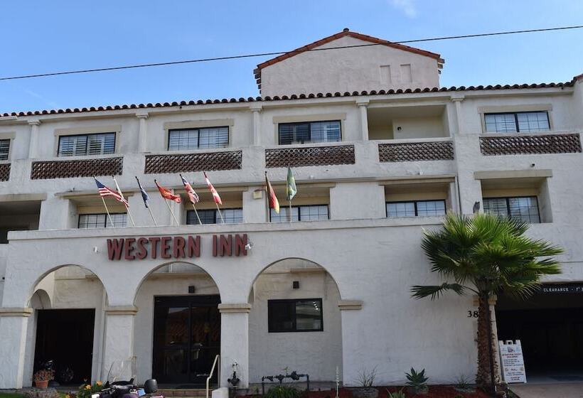 فندق Old Town Western Inn
