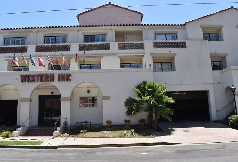 בית מלון כפרי Old Town Western Inn