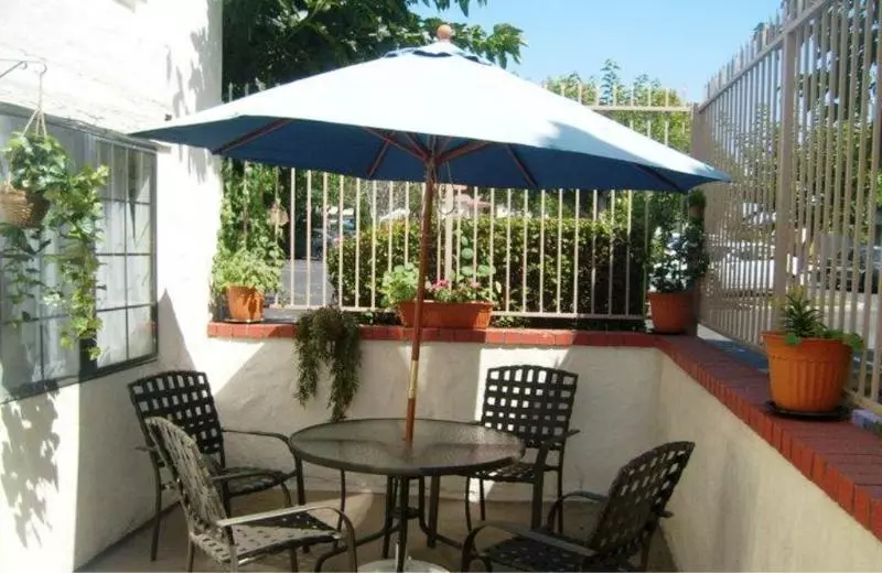 בית מלון כפרי Old Town Western Inn