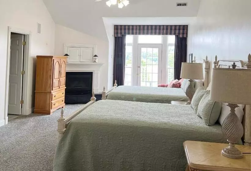 Отель Whitestone Inn