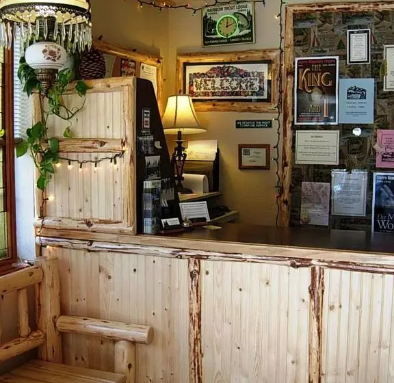 ホテル Wildwood Inn