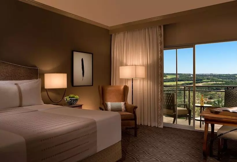 La Cantera Resort & Spa