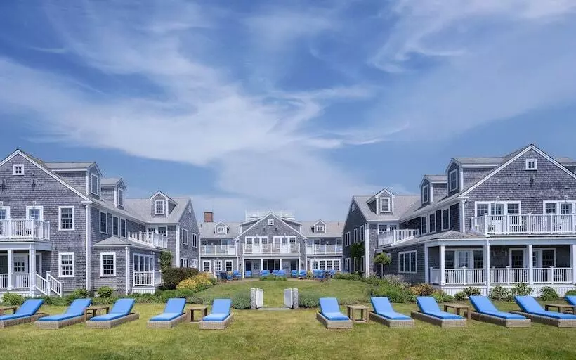 אתר נופש White Elephant