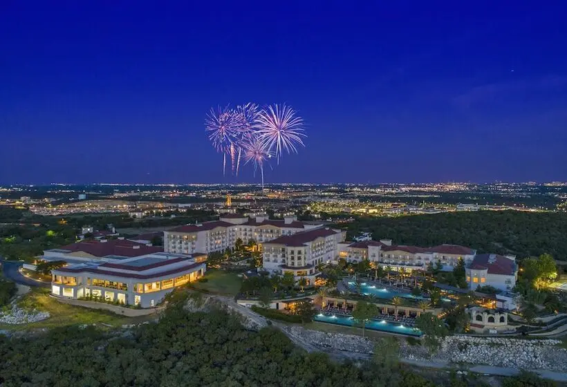 Signia by Hilton La Cantera Resort & Spa