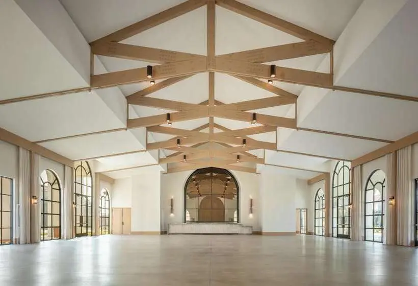 Signia by Hilton La Cantera Resort & Spa