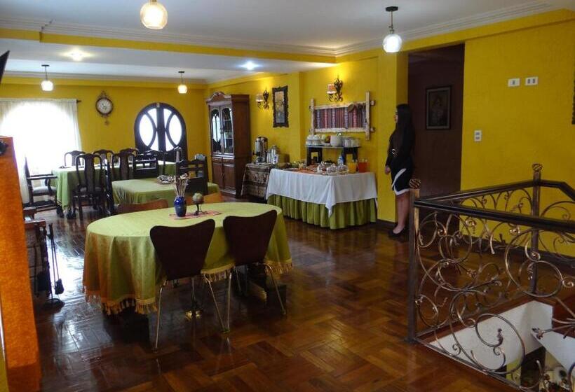 هاستل Hostal Bivouac