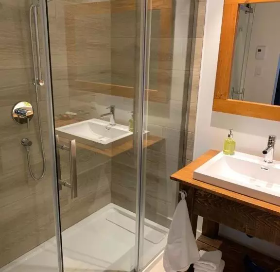 Retkeilymaja Restaurant Et Gite Les Passionnés