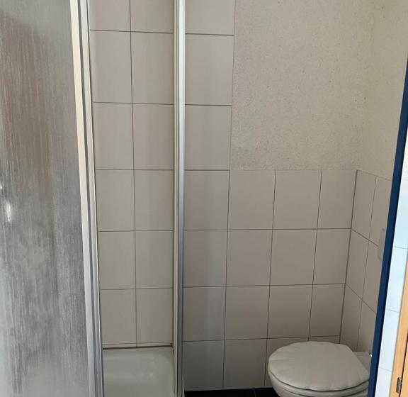 مبيت وإفطار Zimmervermietung Graupner