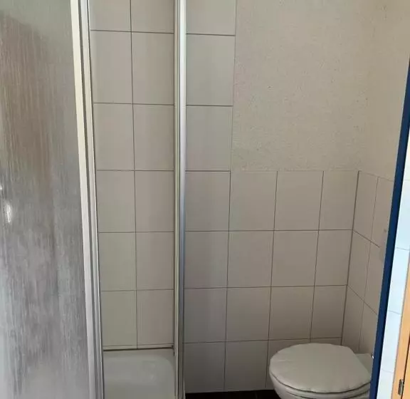 ベッドアンドブレックファースト Zimmervermietung Graupner