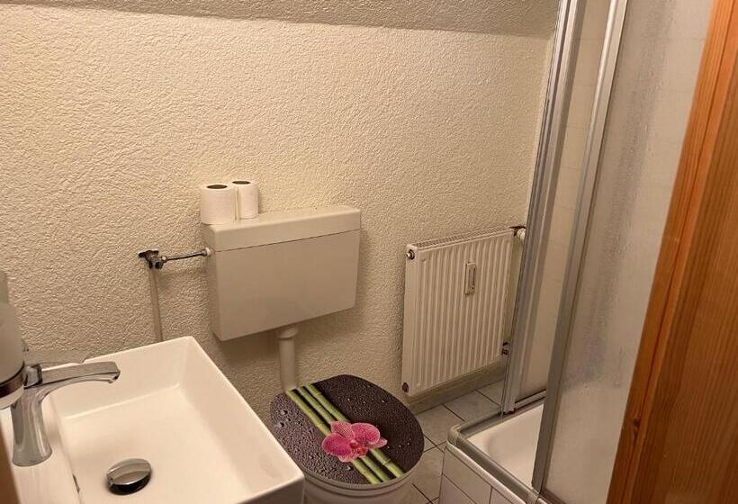 مبيت وإفطار Zimmervermietung Graupner