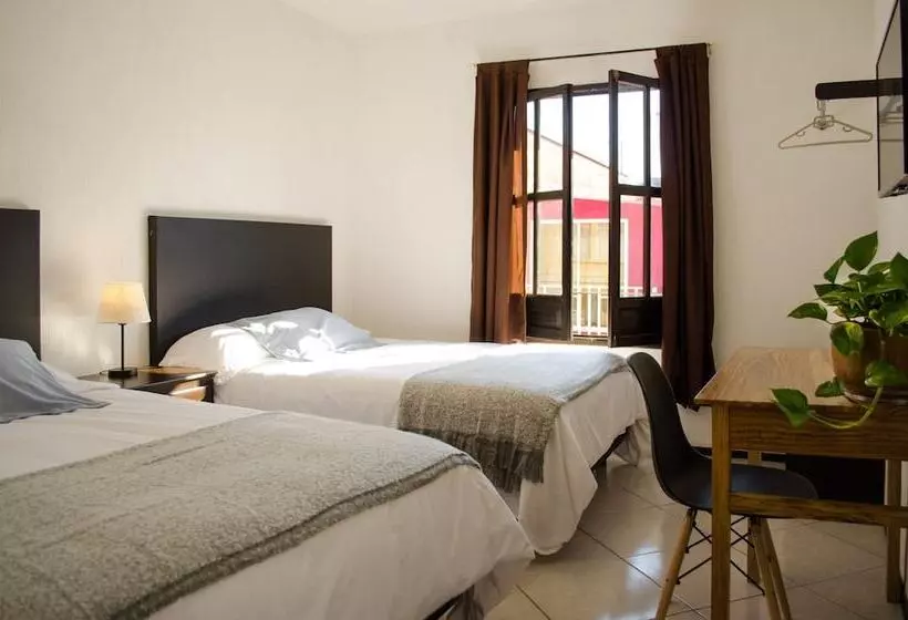 Hotelli Estacion Alameda