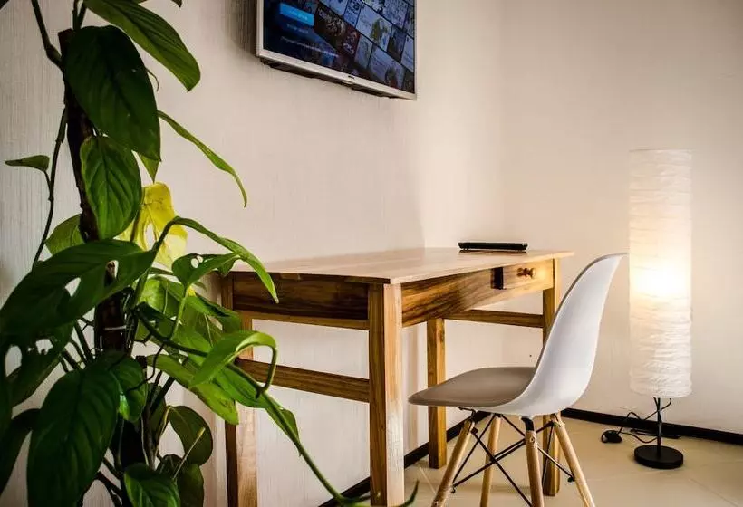 Hotelli Estacion Alameda