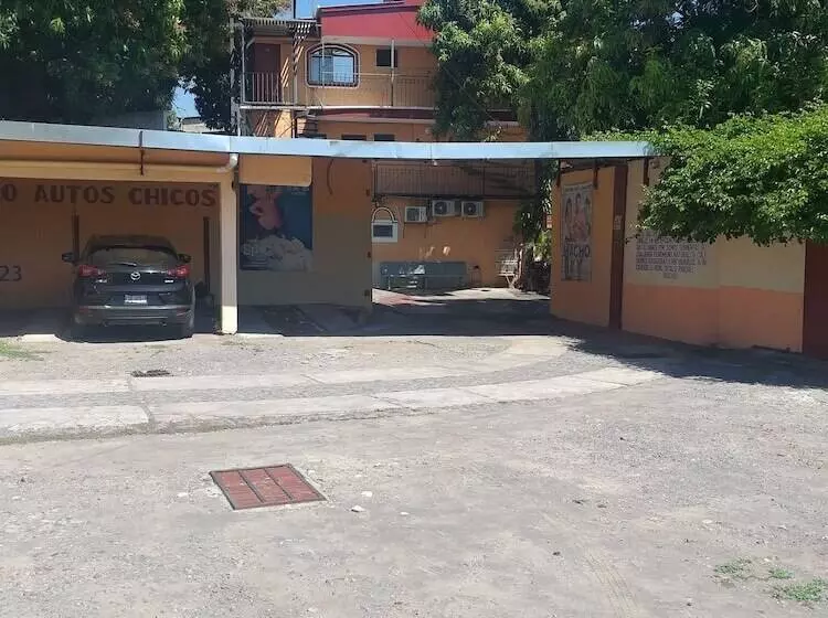 هتل Rio Colima