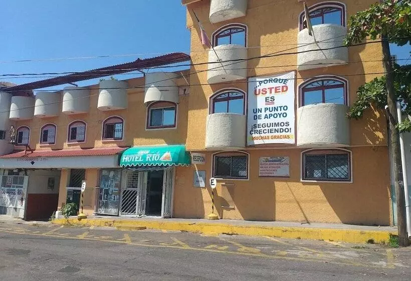 هتل Rio Colima