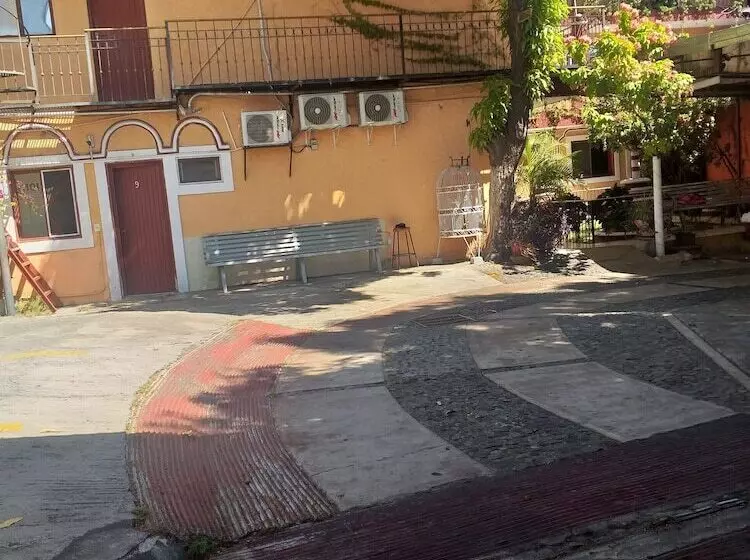 هتل Rio Colima