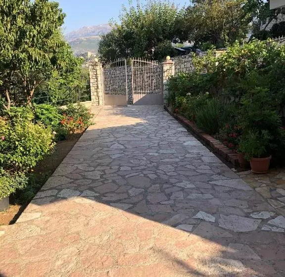 پانسیون Koks’ Guesthouse