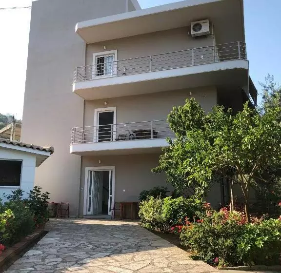 پانسیون Koks’ Guesthouse